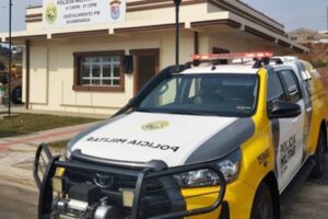 najua-guamiranga Homem ameaça funcionários de posto de combustíveis com uma faca – Rádio Najuá